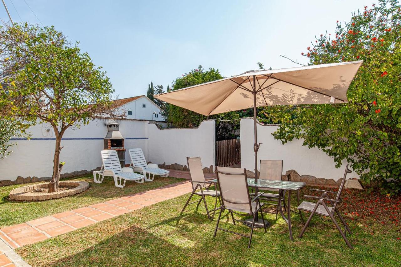 Chalet Fuente4 Piscina Comun Famila 콘일데라프론테라 외부 사진